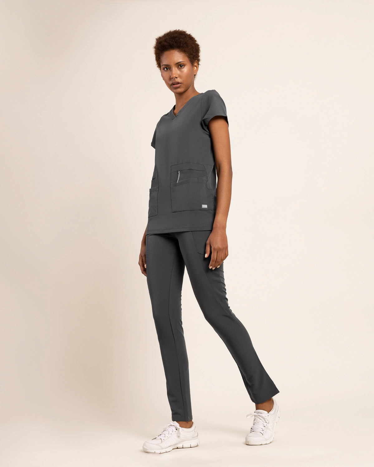 TOP MUJER ADVANCE GRIS