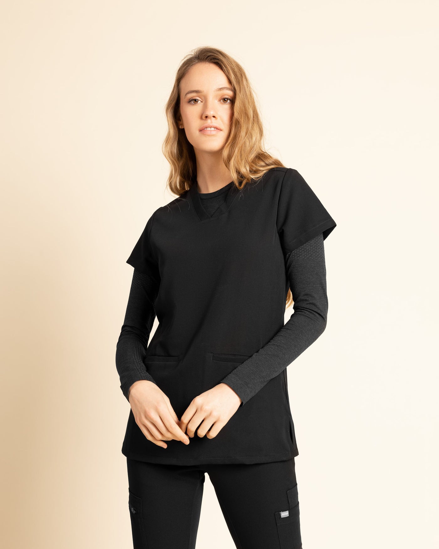 PRIMERA CAPA MUJER FLEX TEE