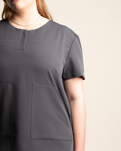 TOP MUJER CURVE GRIS